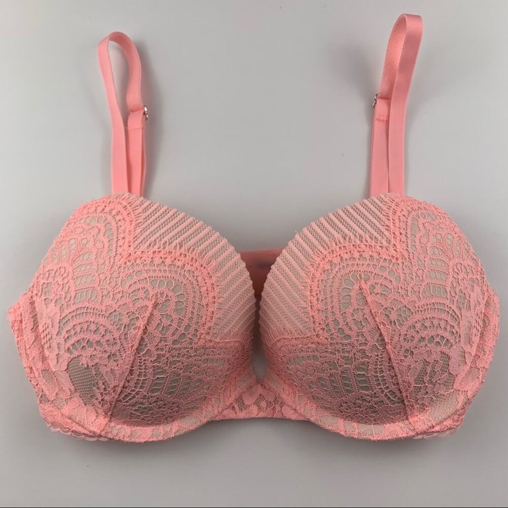 Victoria’s Secret Push-Up Bra 32C #4278